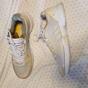 NWOT, Adidas by Stella McCartney white/yellow low-top mesh sneakers sz 10.5